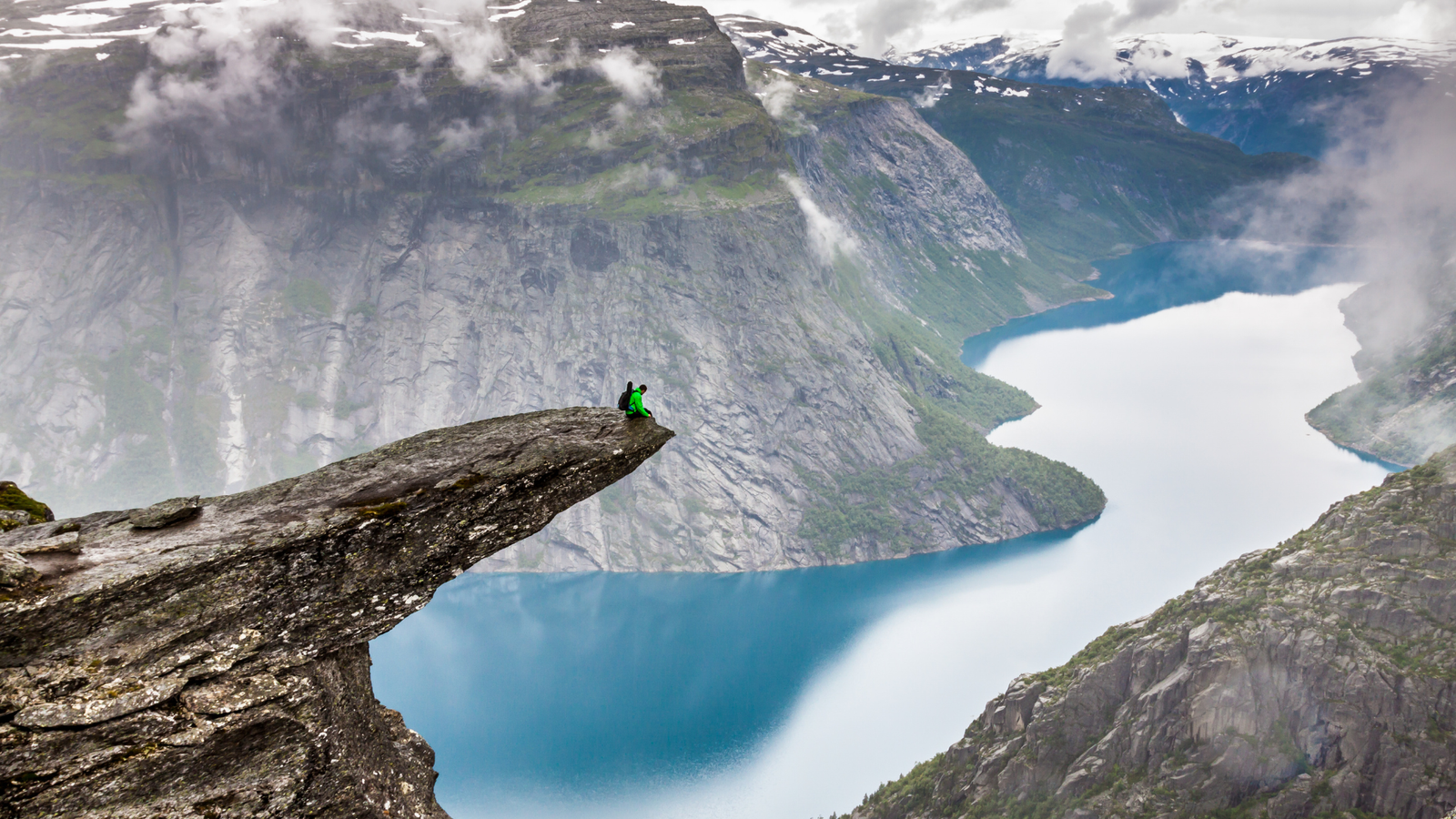 Trolltunga