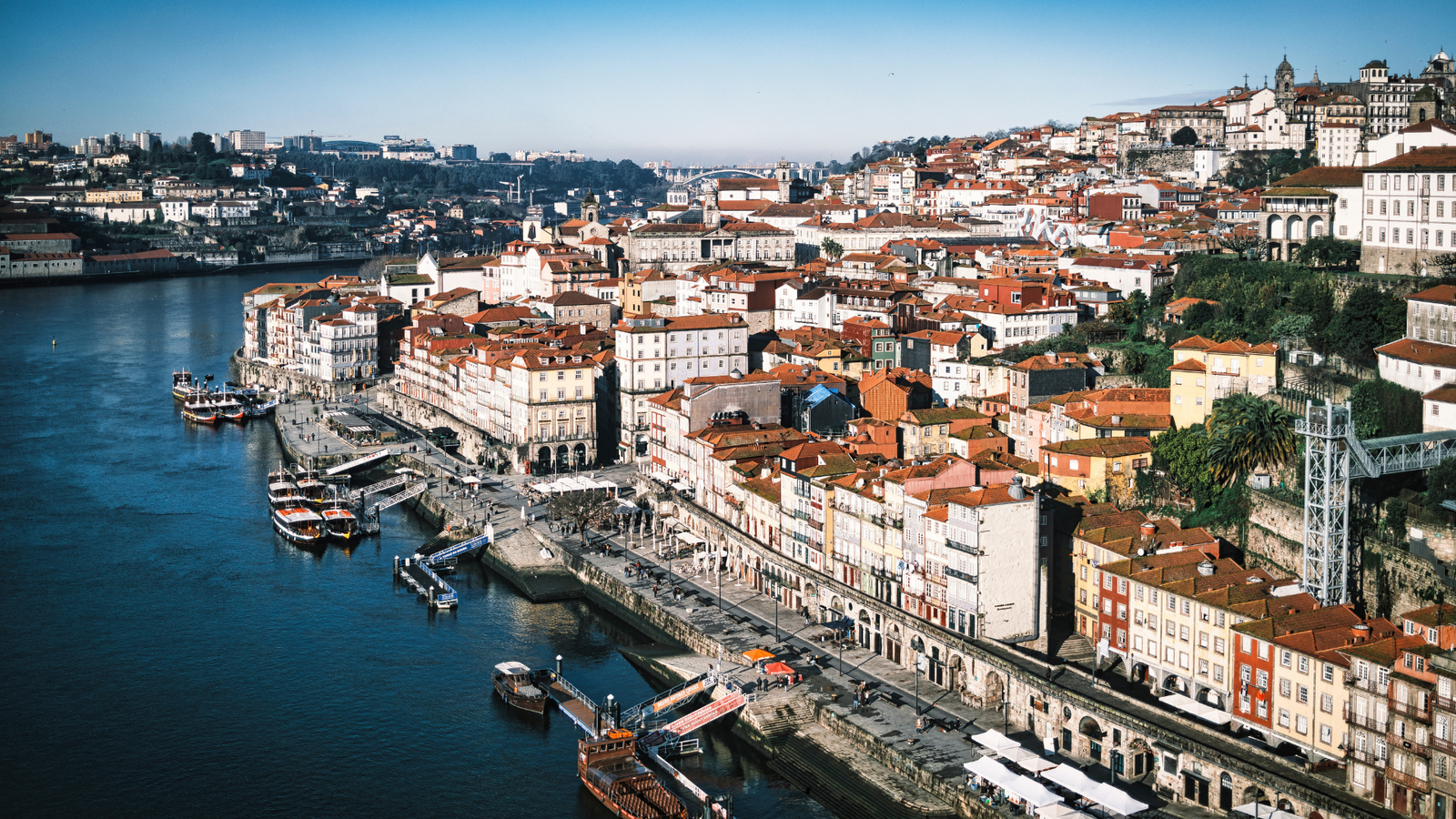 Ribeira Square, Porto
